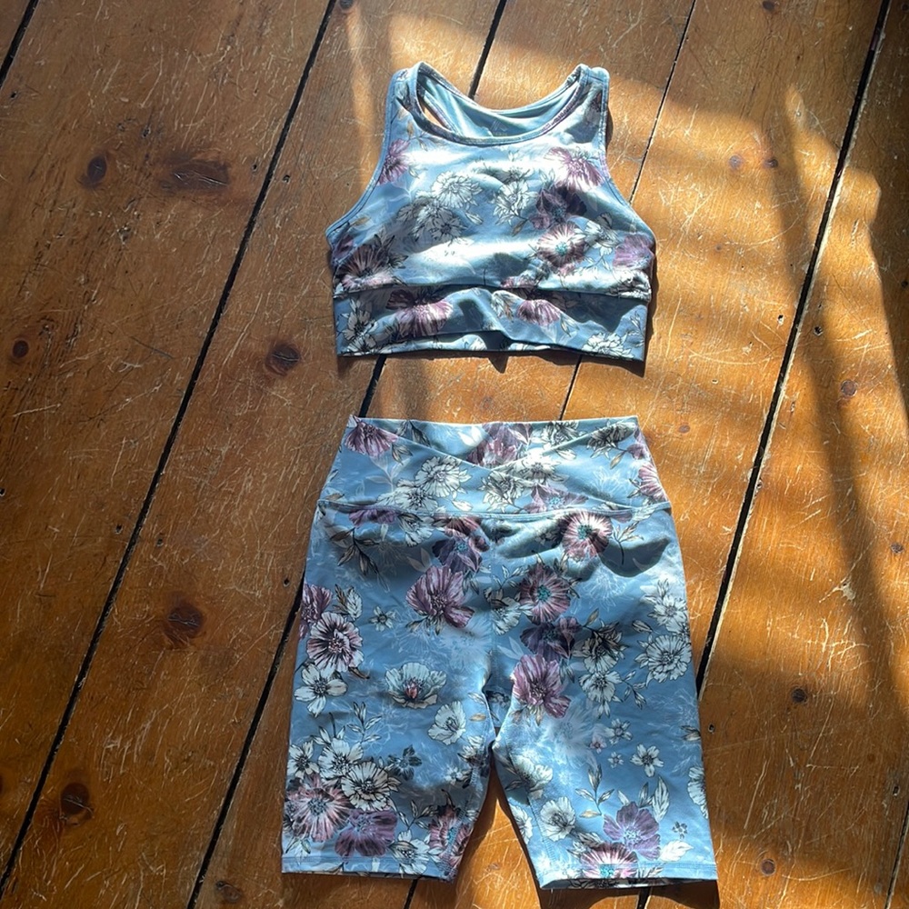 RBX floral workout set